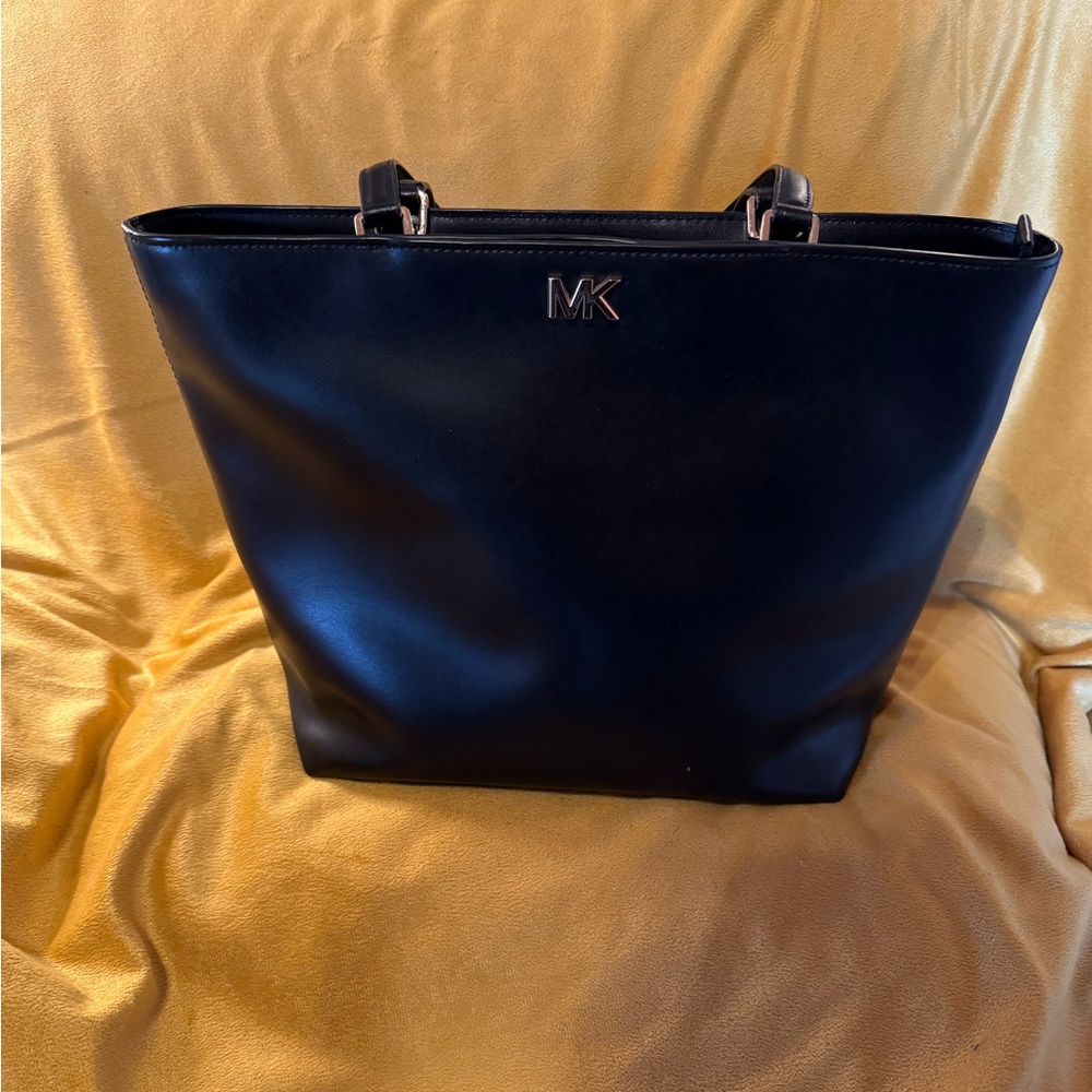 Michael Kors Sleek Black Tote Handbag
